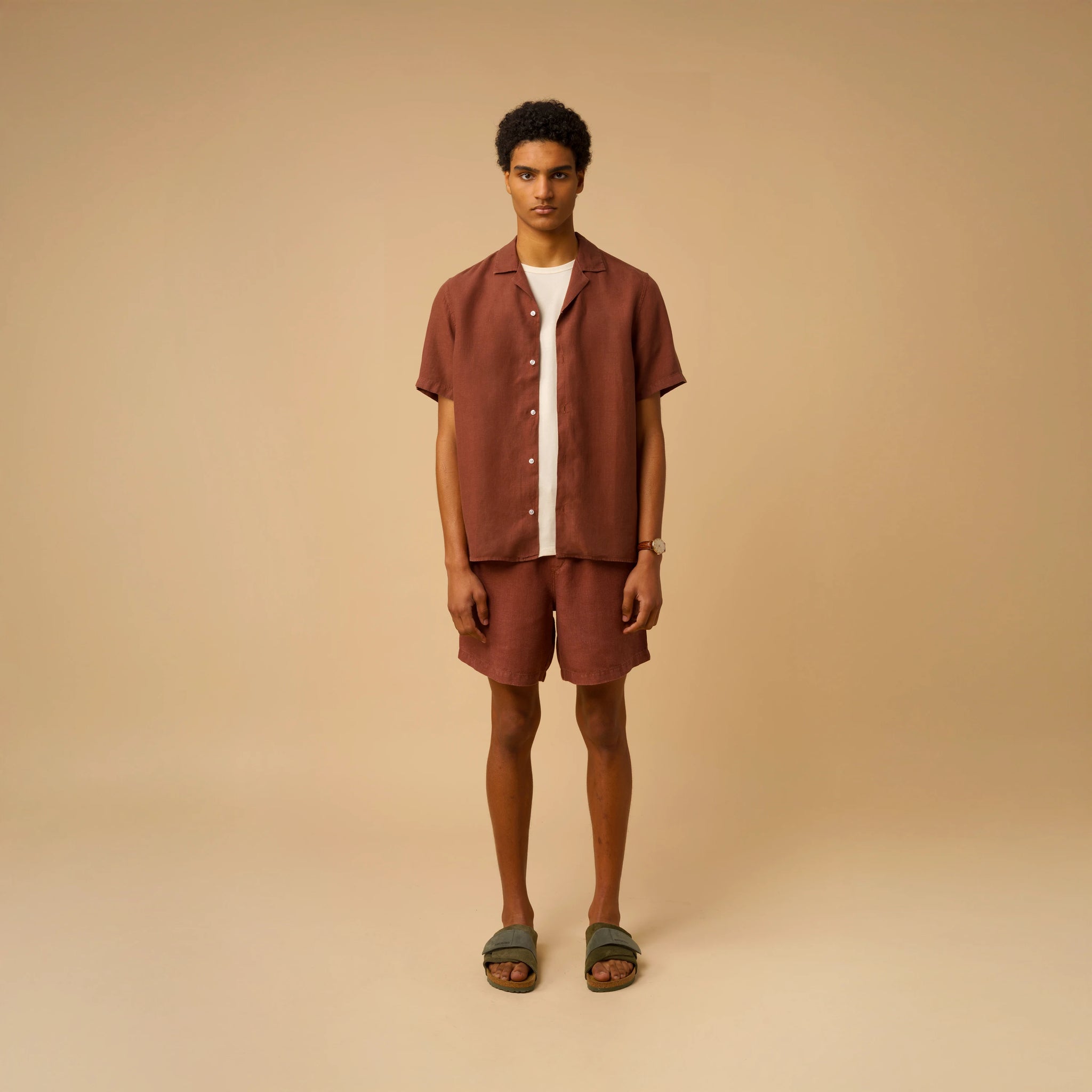 CAMP-COLLAR LINEN