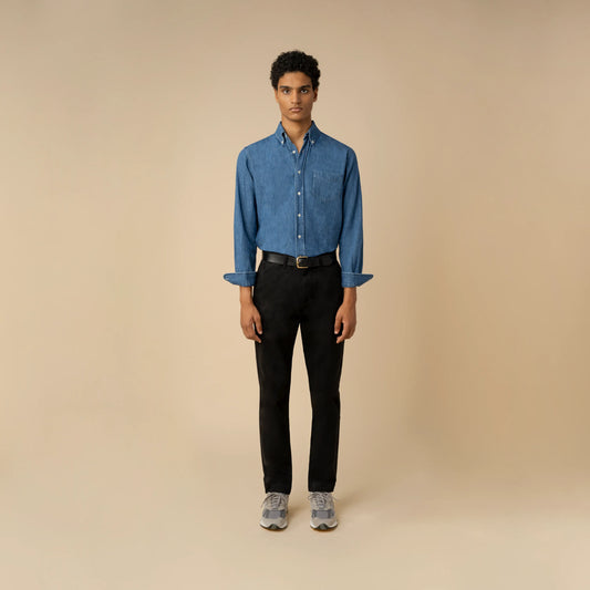 CHINOS