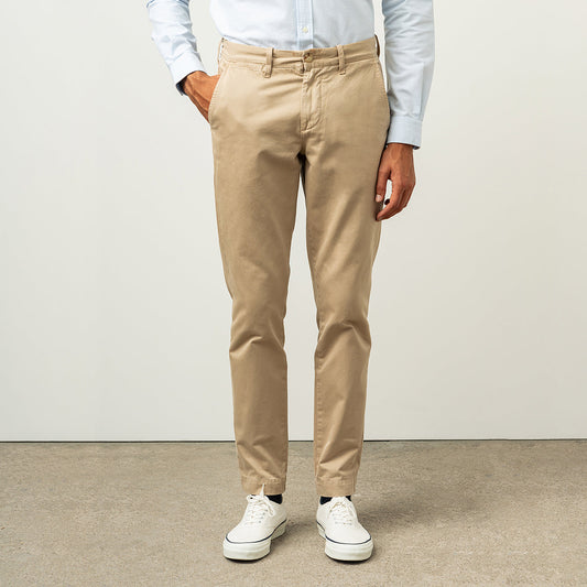 CHINOS