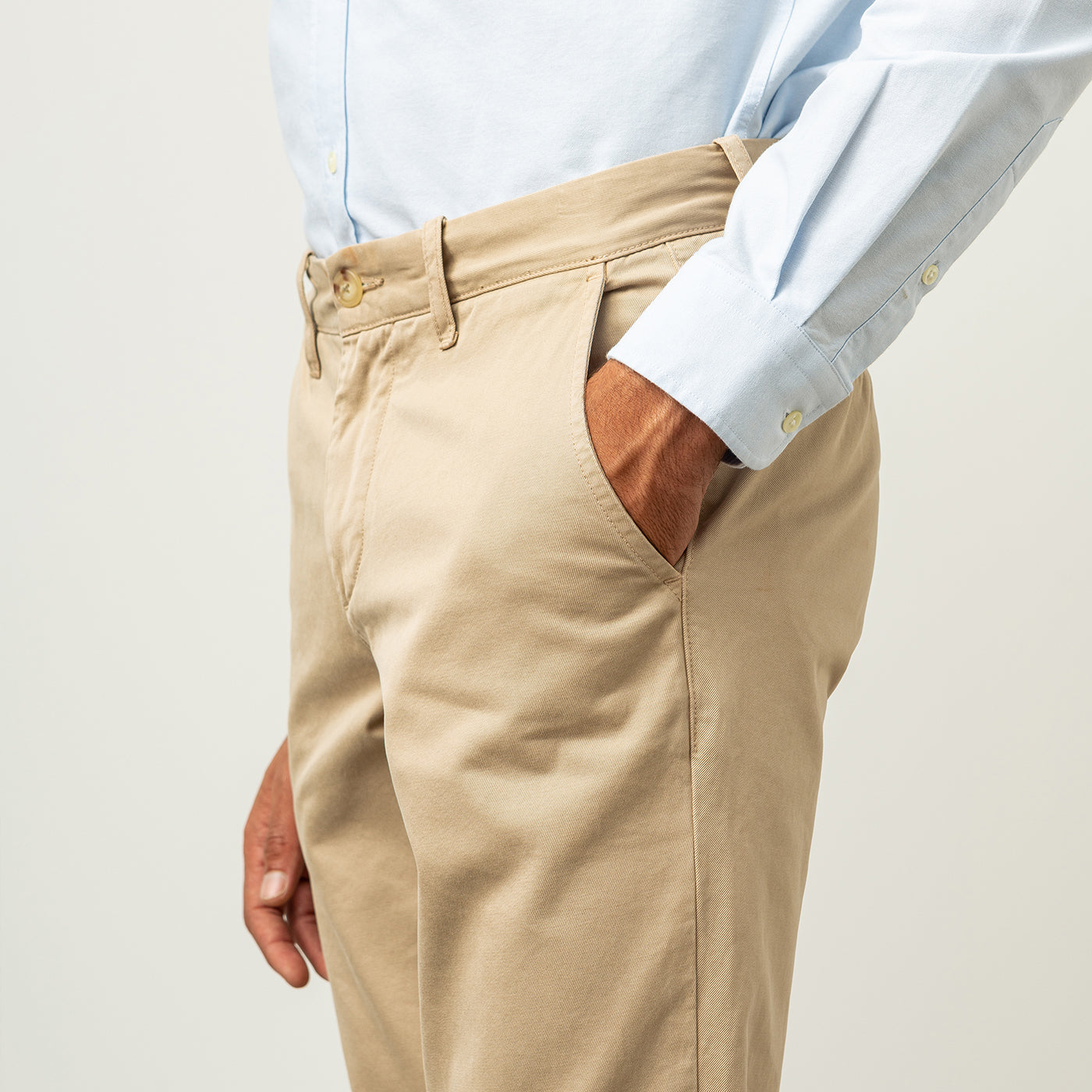 CHINOS Trousers ISTO.