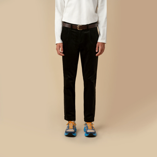 PLEATED CORDUROY TROUSERS