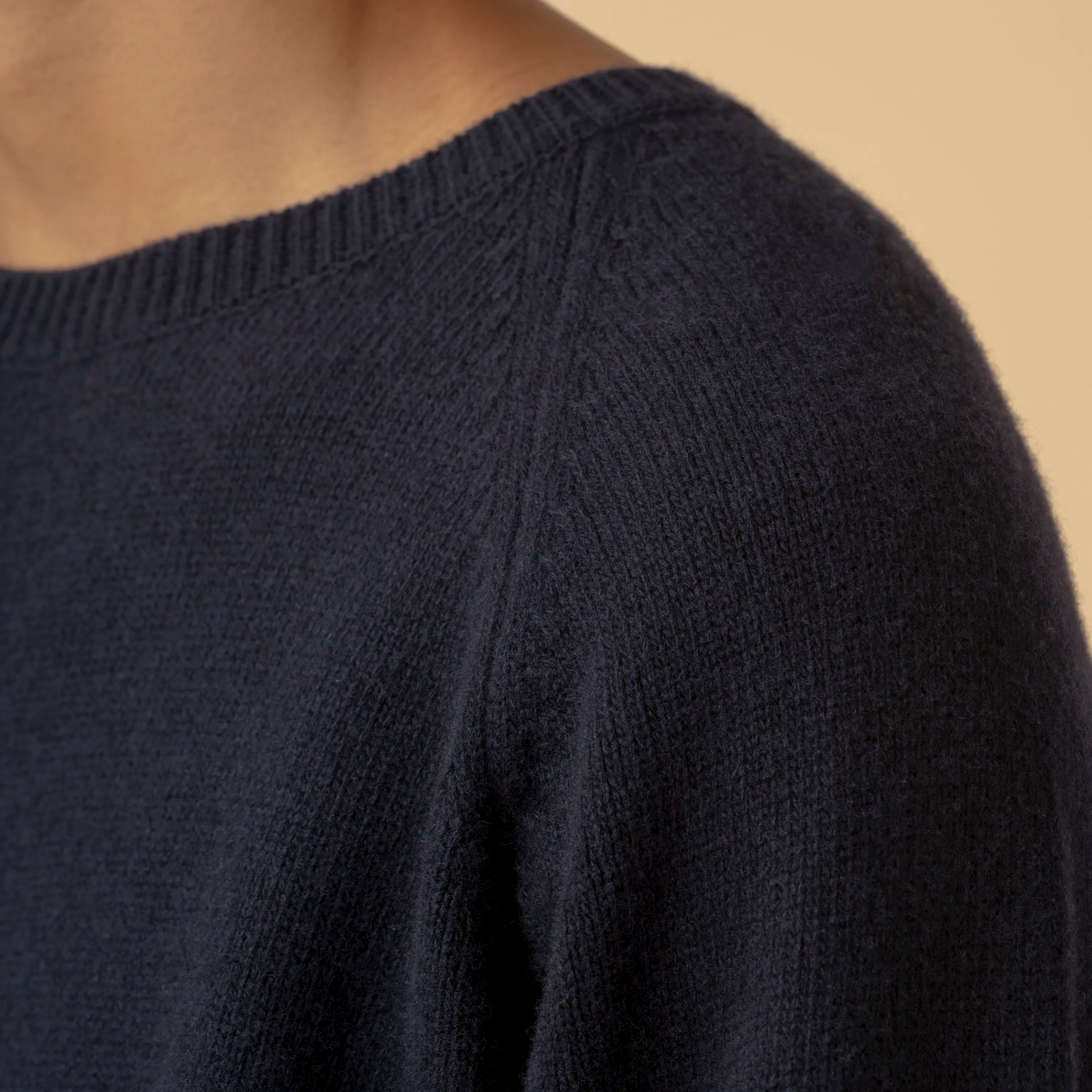 Heavy Merino Wool Sweater Navy | ISTO.