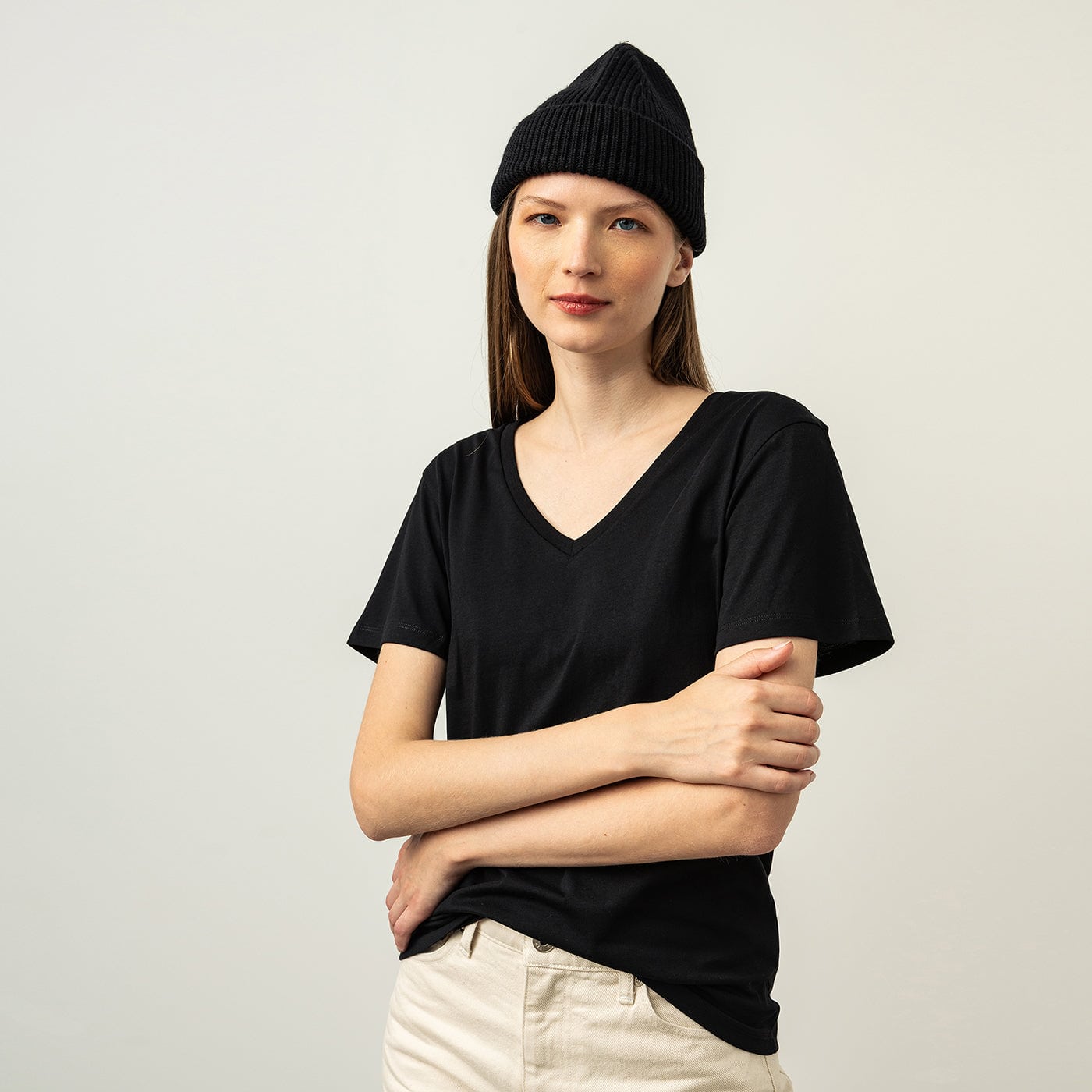 WOMEN'S V-NECK TEE T-Shirts ISTO.