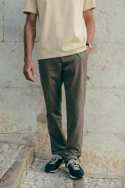 Chinos