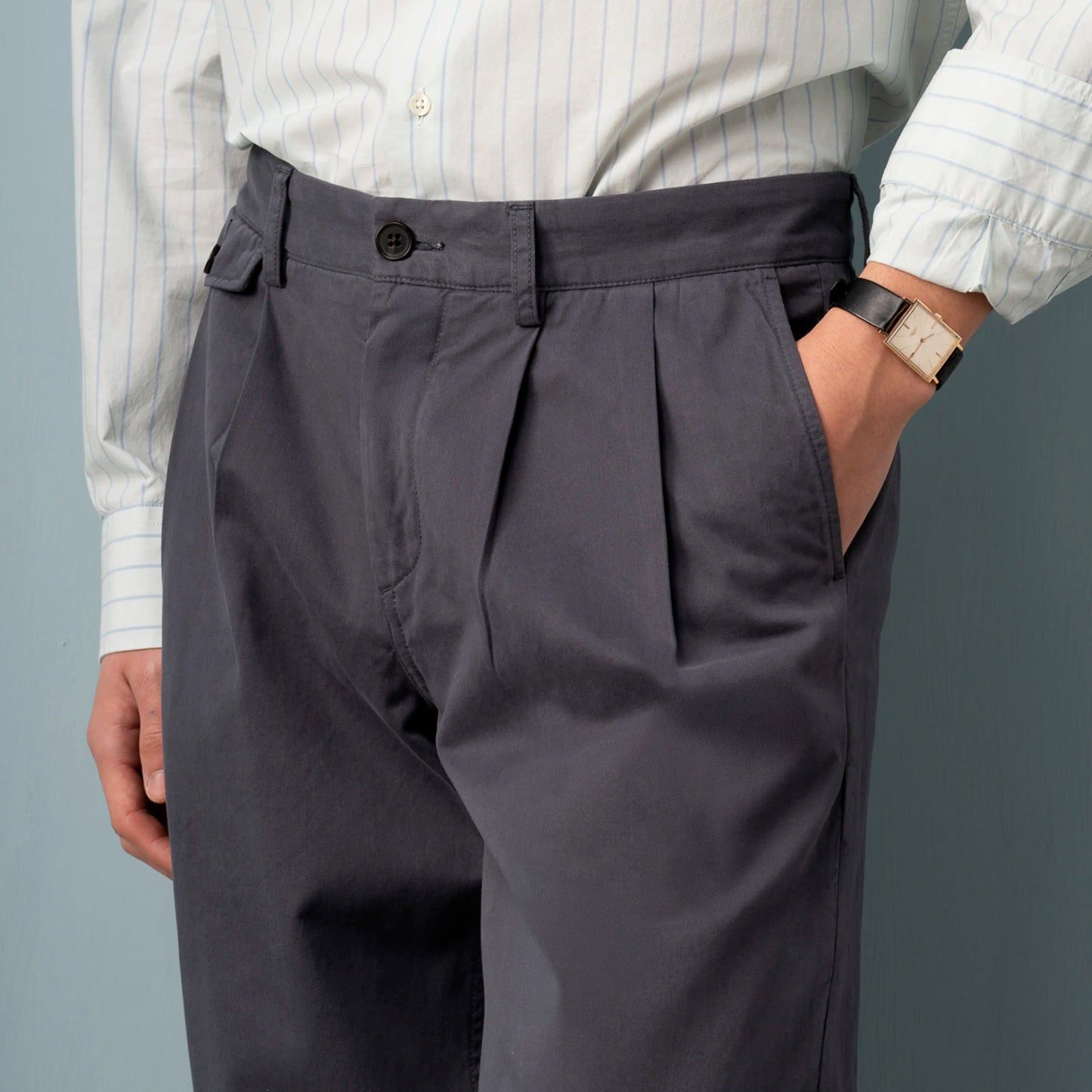 Lightweight Baggy Chinos
