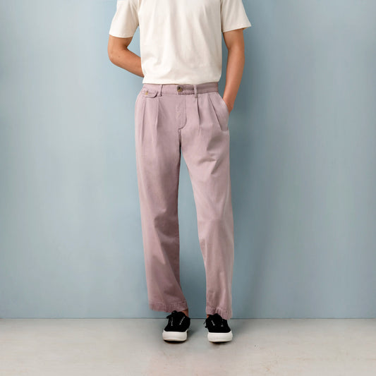 LIGHTWEIGHT BAGGY CHINOS