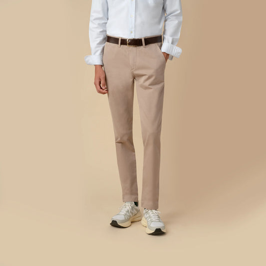 CHINOS