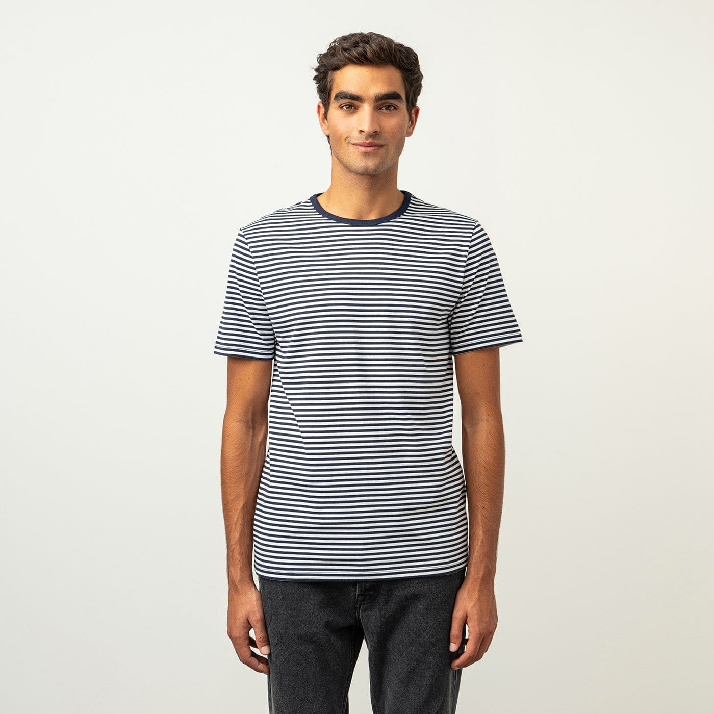 Men's Striped Classic T-Shirt Navy & White - Organic Cotton | ISTO.